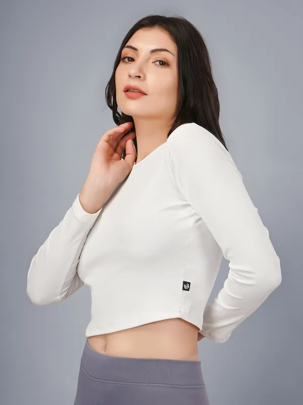 Plus_Size_Crop_Top_for_Women_Round_Neck_Top