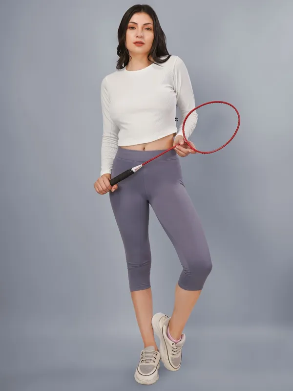 Plus_Size_Crop_Top_for_Women_Round_Neck_Top