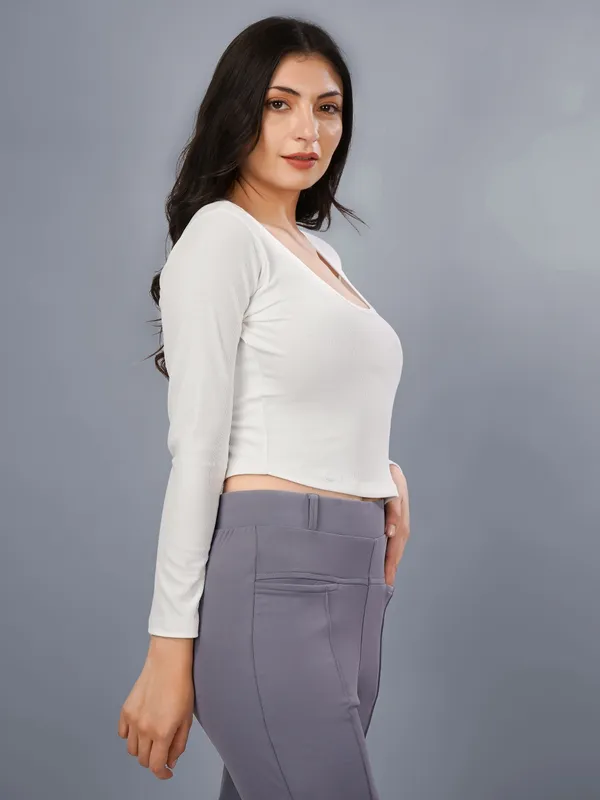 Plus_Size_Crop_Top_for_Women_Square_Neck_Full_Sleeve_Top