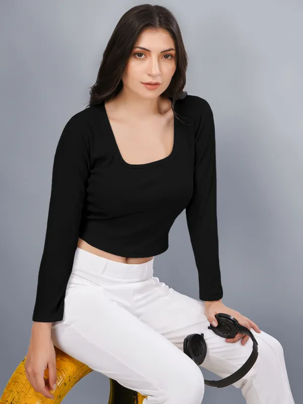 Plus_Size_Crop_Top_for_Women_Square_Neck_Full_Sleeve_Top
