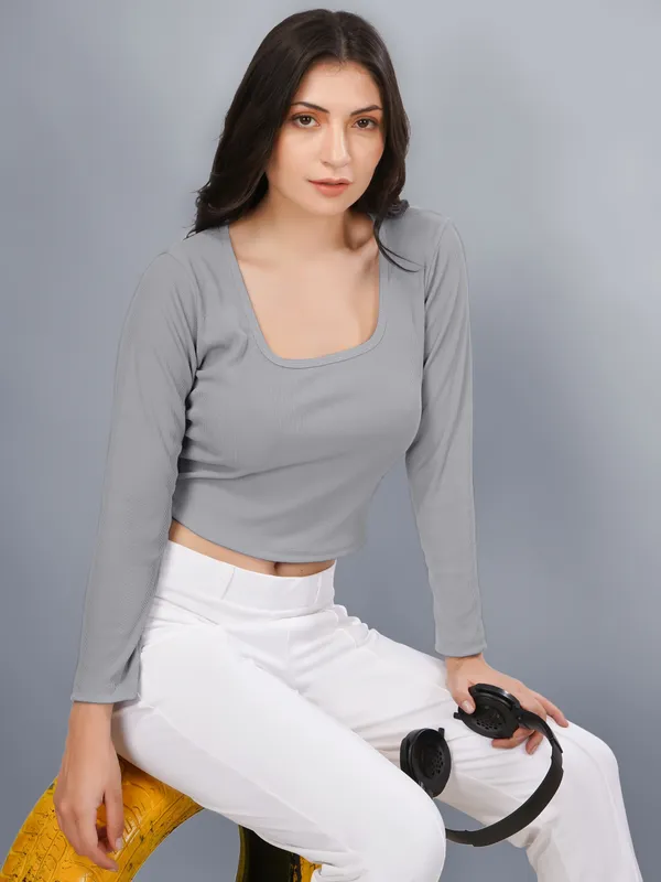 Plus_Size_Crop_Top_for_Women_Square_Neck_Full_Sleeve_Top