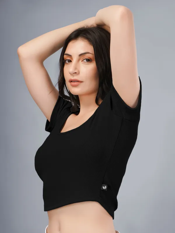 Plus_Size_Crop_Top_for_Women_Square_Neck_Short_Sleeve_Top