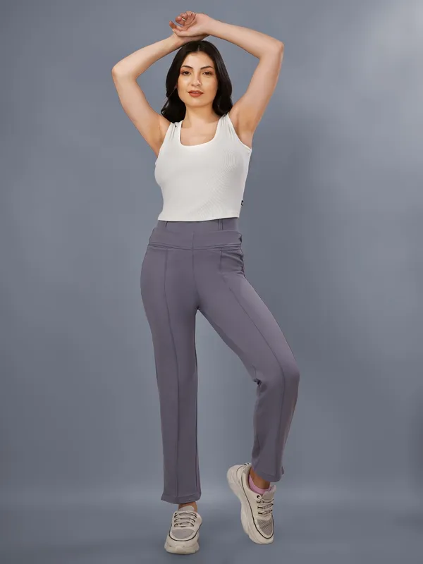 Plus_Size_Crop_Top_for_Women_Square_Neck_Sleeveless_Top