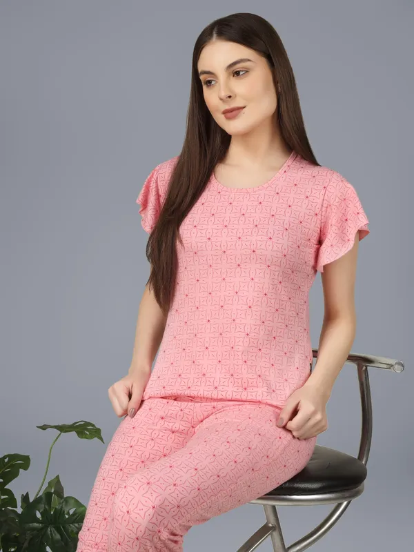 Plus_Size_Printed_Round_Neck_Short_Sleeve_Nightsuit_Set_-_Comfortable_Nightwear_Top_&_Pajama_Set,_Soft_Sleepwear_for_Women