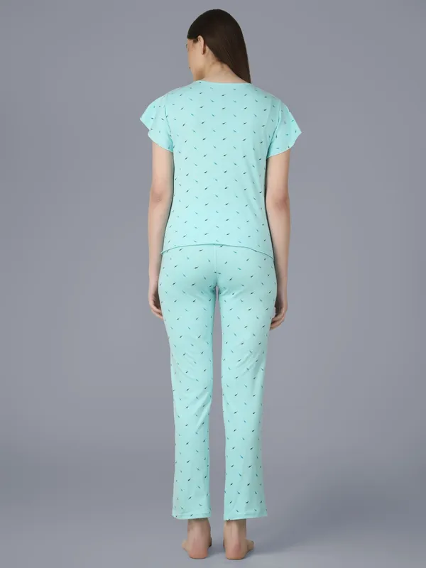 Plus_Size_Printed_Round_Neck_Short_Sleeve_Nightsuit_Set_-_Comfortable_Nightwear_Top_&_Pajama_Set,_Soft_Sleepwear_for_Women