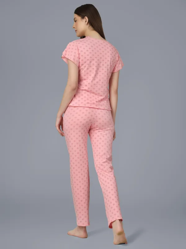 Plus_Size_Printed_Round_Neck_Short_Sleeve_Nightsuit_Set_-_Comfortable_Nightwear_Top_&_Pajama_Set,_Soft_Sleepwear_for_Women