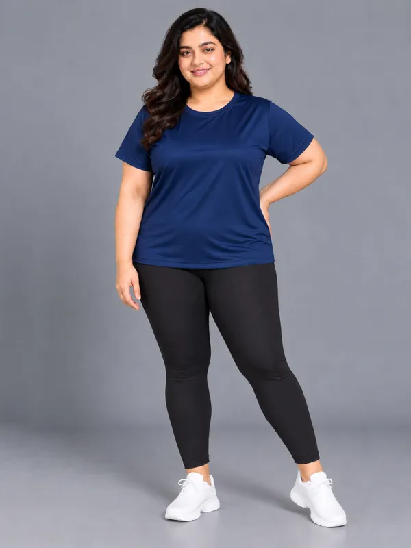 Plus_Size_Women_Round_Neck_Tshirt_|_Round_Neck_Tshirt_For_Women