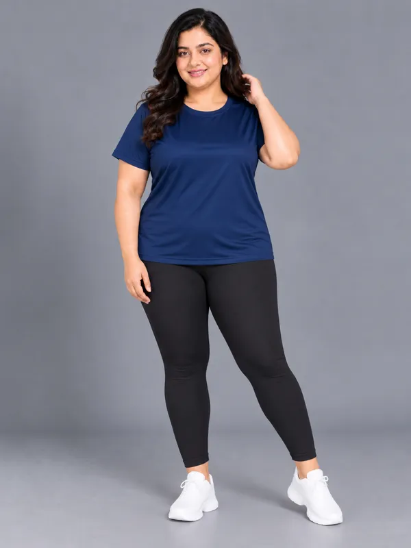 Plus_Size_Women_Round_Neck_Tshirt_|_Round_Neck_Tshirt_For_Women
