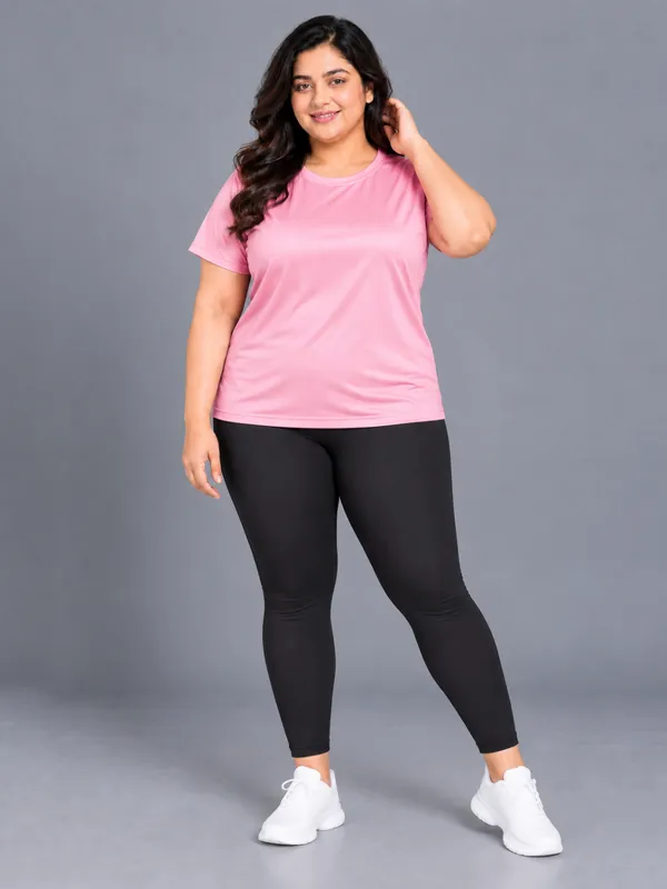 Plus_Size_Women_Round_Neck_Tshirt_|_Round_Neck_Tshirt_For_Women