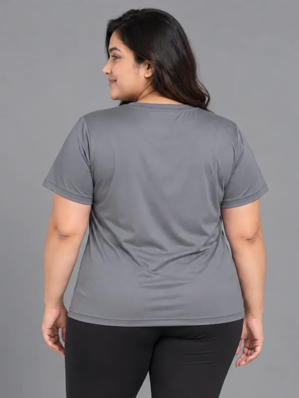 Plus_Size_Women_Round_Neck_Tshirt_|_Round_Neck_Tshirt_For_Women