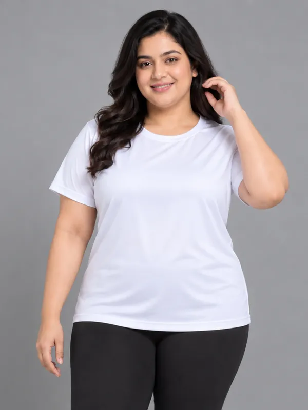 Plus_Size_Women_Round_Neck_Tshirt_|_Round_Neck_Tshirt_For_Women