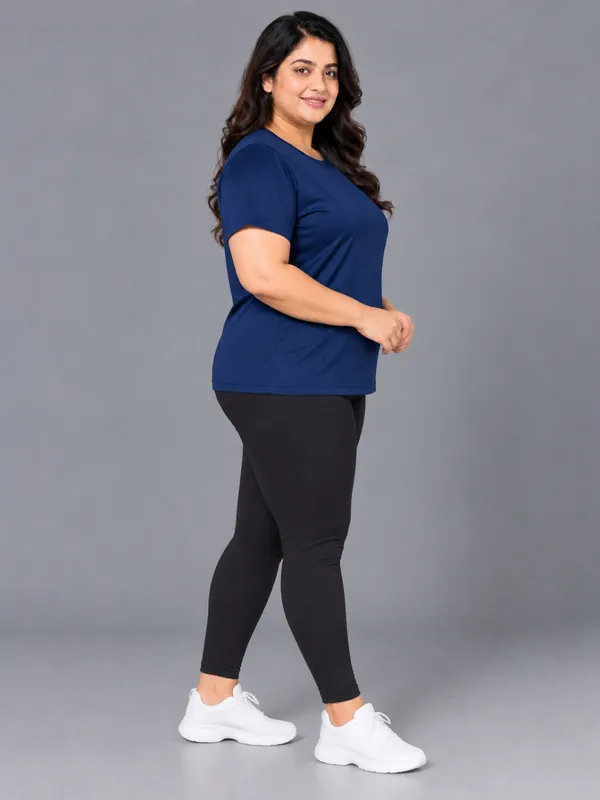 Plus_Size_Women_Round_Neck_Tshirt_|_Round_Neck_Tshirt_For_Women