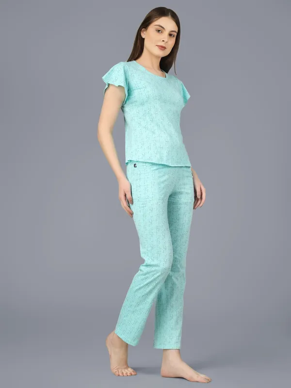Plus_Size_Printed_Round_Neck_Short_Sleeve_Nightsuit_Set_-_Comfortable_Nightwear_Top_&_Pajama_Set,_Soft_Sleepwear_for_Women