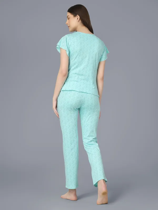 Plus_Size_Printed_Round_Neck_Short_Sleeve_Nightsuit_Set_-_Comfortable_Nightwear_Top_&_Pajama_Set,_Soft_Sleepwear_for_Women