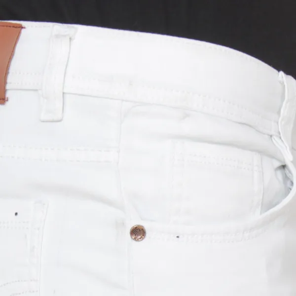 White_Cotton_Blend_Slim_Mid_Rise_Jeans_For_Men