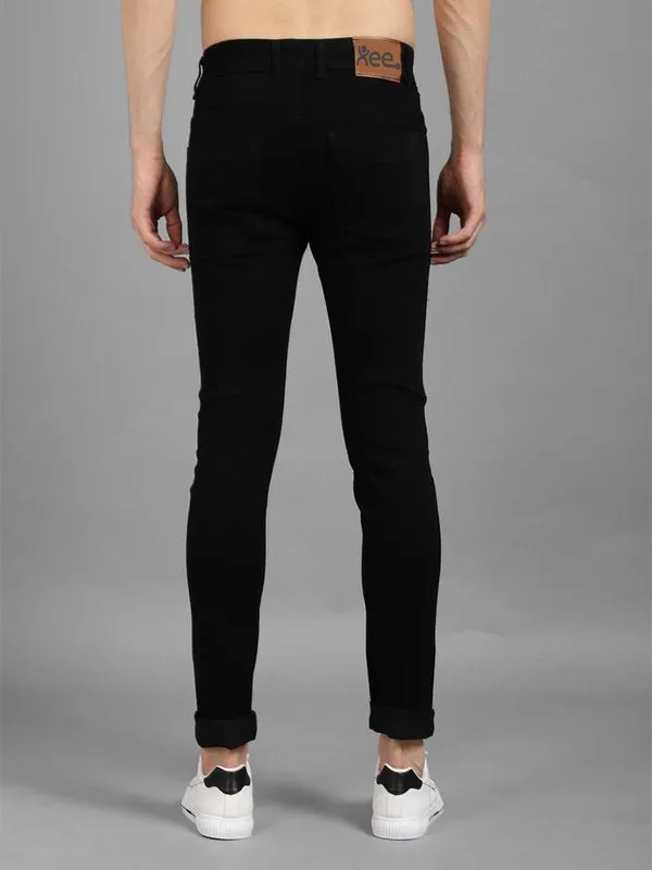 Black_Cotton_Blend_Slim_Low_Rise_Jeans_For_Men