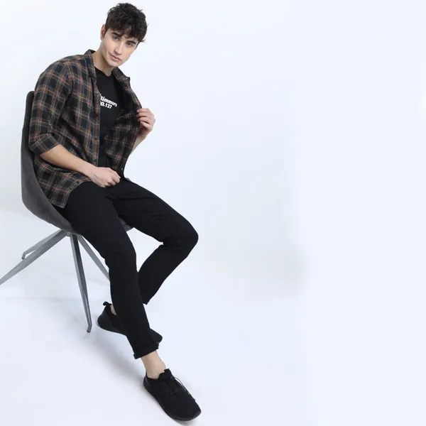 Black_Cotton_Blend_Slim_Mid_Rise_Jeans_For_Men