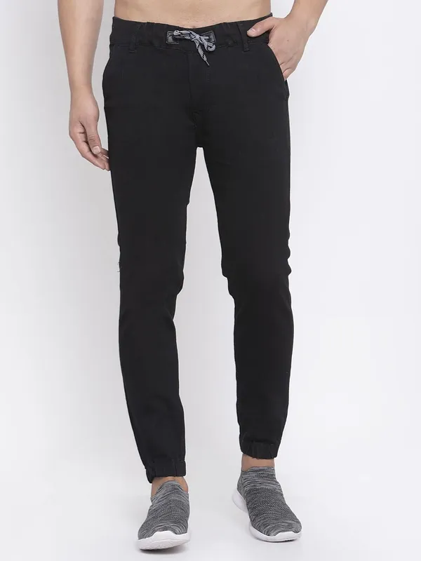 Black_Cotton_Lycra_Blend_Jogger_Fit_Mid_Rise_Jeans_For_Men