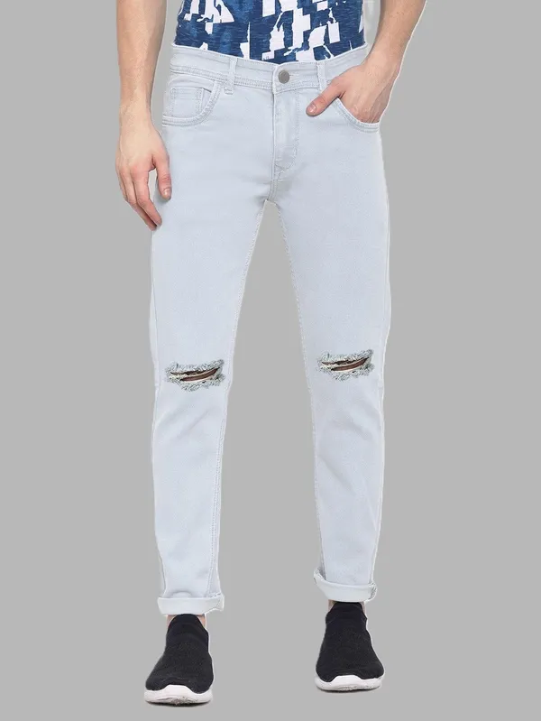 Light_Blue_Cotton_Blend_Slim_Mid_Rise_Jeans_For_Men