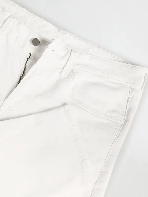 White_Cotton_Blend_Slim_Mid_Rise_Jeans_For_Men