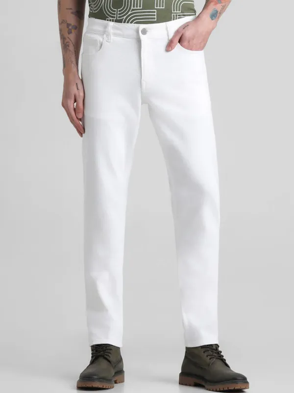 White_Cotton_Blend_Slim_Mid_Rise_Jeans_For_Men