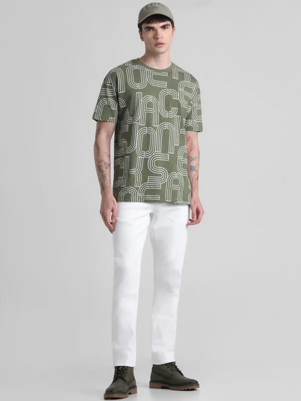 White_Cotton_Blend_Slim_Mid_Rise_Jeans_For_Men