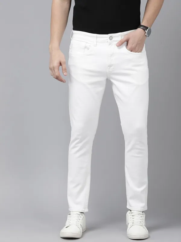 White_Cotton_Blend_Slim_Mid_Rise_Jeans_For_Men