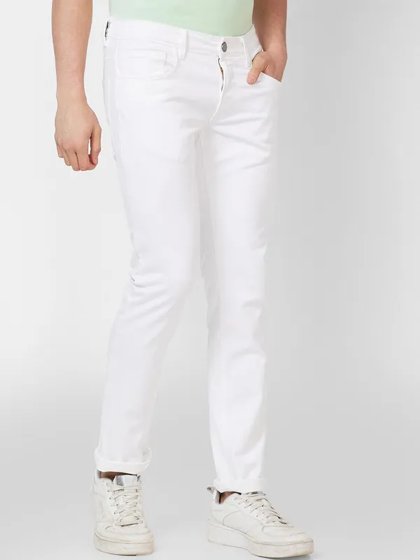 White_Mid_Rise_Cotton_Blend_Slim_Jeans_For_Men