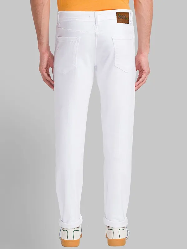 White_Cotton_Blend_Slim_Mid_Rise_Jeans_For_Men