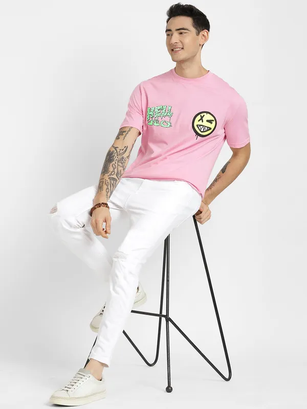 White_Mid_Rise_Cotton_Blend_Slim_Jeans_For_Men