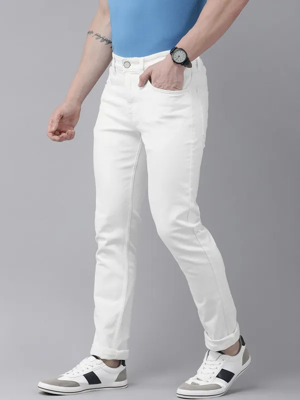 White_Mid_Rise_Cotton_Blend_Slim_Jeans_For_Men