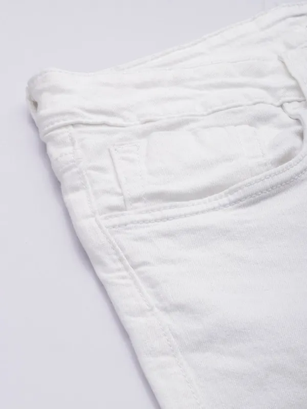 White_Cotton_Blend_Slim_Mid_Rise_Jeans_For_Men