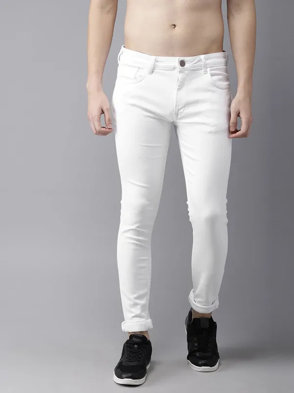 White_Cotton_Blend_Slim_Mid_Rise_Jeans_For_Men