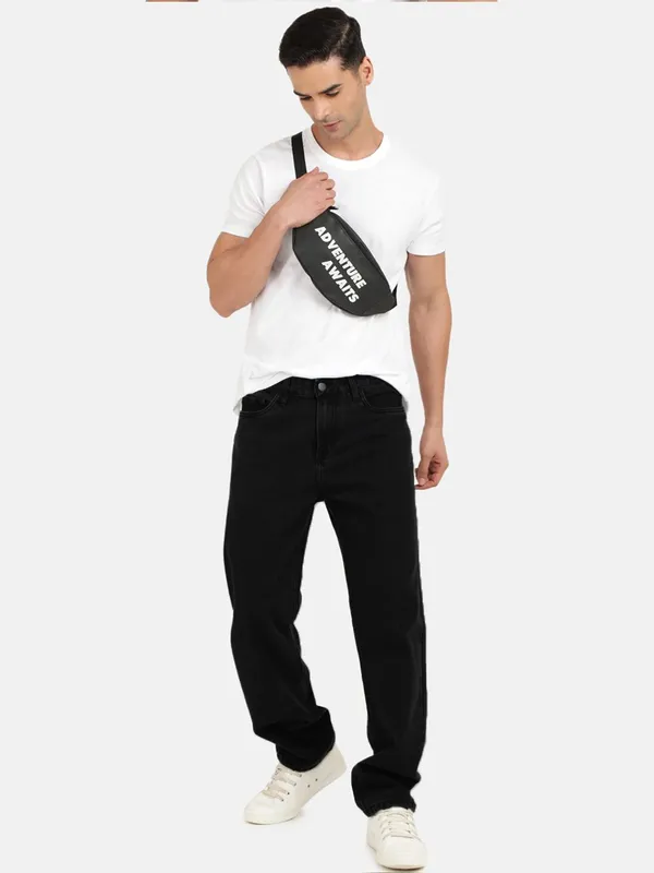 Black_Cotton_Blend_Regular_Mid_Rise_Jeans_For_Men