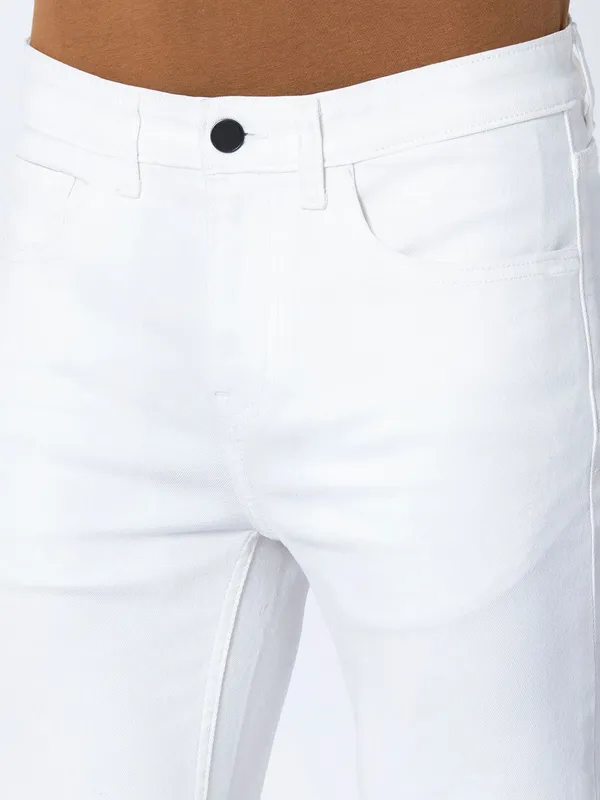 White_Cotton_Blend_Regular_Mid_Rise_Jeans_For_Men