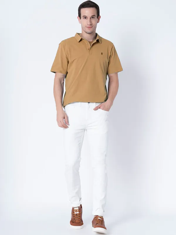 White_Cotton_Blend_Regular_Mid_Rise_Jeans_For_Men