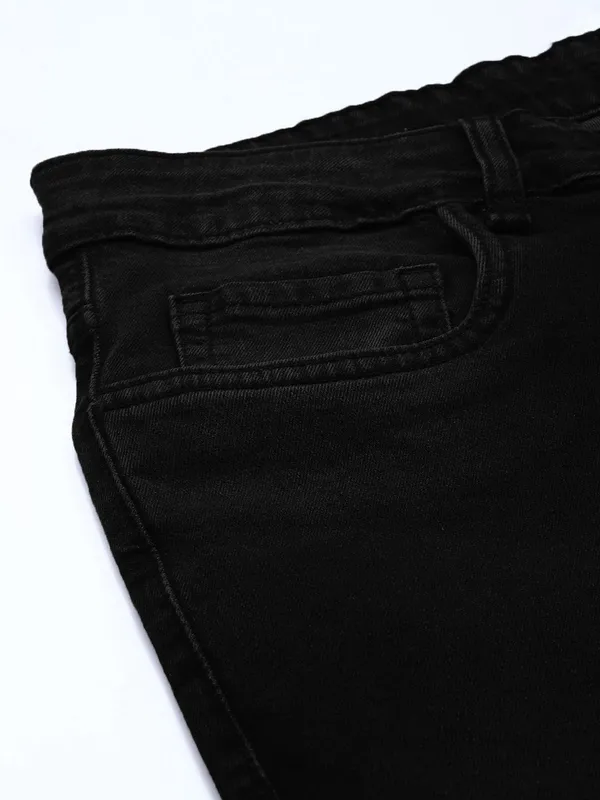 Black_Cotton_Blend_Jogger_Fit_Mid_Rise_Jeans_For_Men
