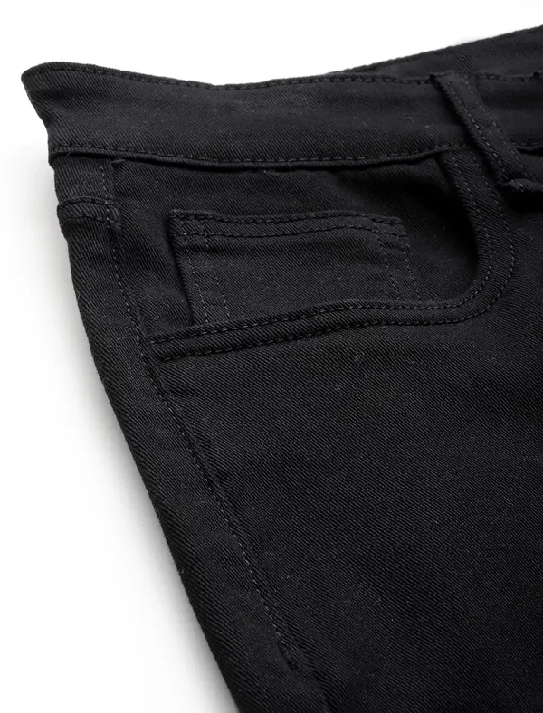 Black_Cotton_Blend_Jogger_Fit_Mid_Rise_Jeans_For_Men
