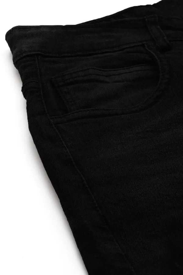 Black_Cotton_Blend_Jogger_Fit_Mid_Rise_Jeans_For_Men