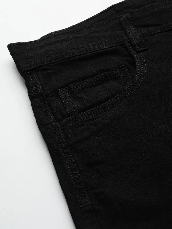 Black_Cotton_Blend_Jogger_Fit_Mid_Rise_Jeans_For_Men