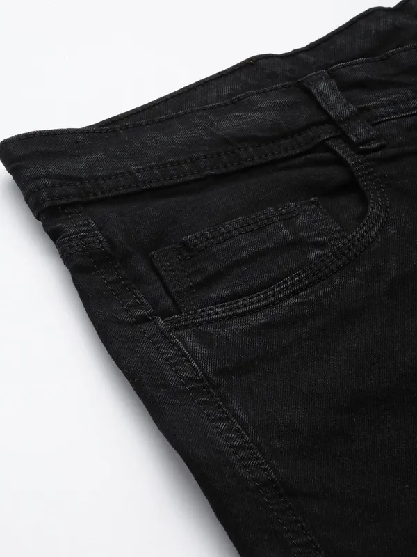 Black_Cotton_Blend_Jogger_Fit_Mid_Rise_Jeans_For_Men