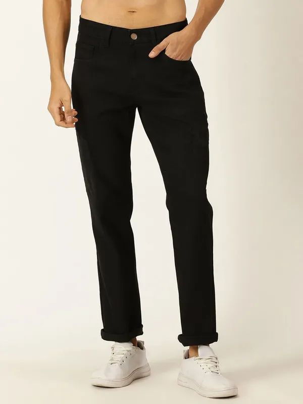 Black_Cotton_Blend_Jogger_Fit_Mid_Rise_Jeans_For_Men