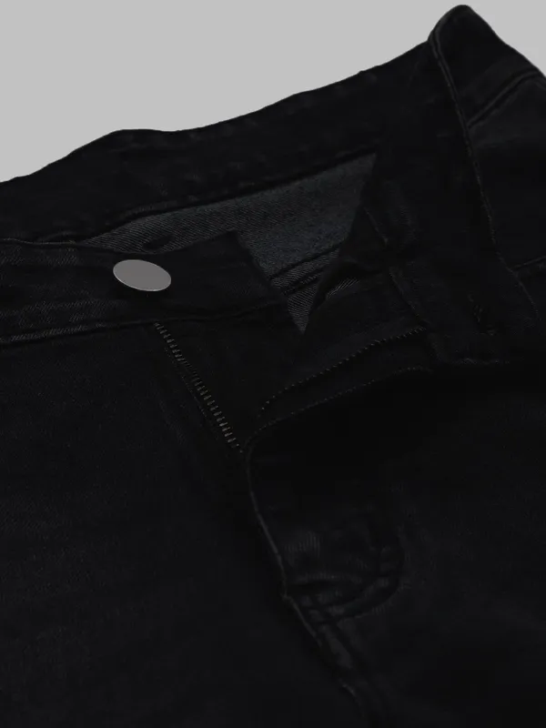 Black_Cotton_Blend_Jogger_Fit_Mid_Rise_Jeans_For_Men