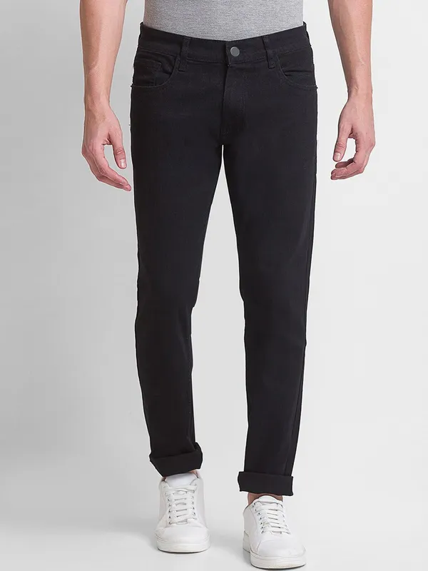 Black_Cotton_Blend_Jogger_Fit_Mid_Rise_Jeans_For_Men