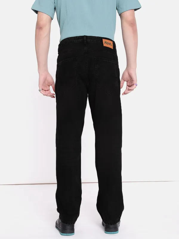Black_Cotton_Blend_Jogger_Fit_Mid_Rise_Jeans_For_Men