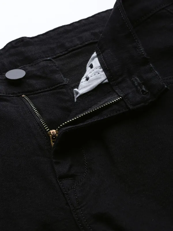 Black_Cotton_Blend_Jogger_Fit_Mid_Rise_Jeans_For_Men