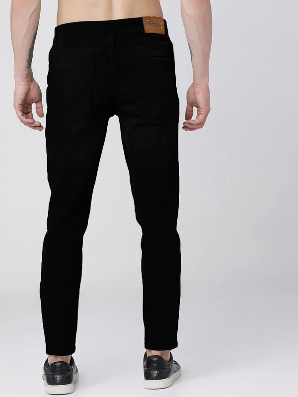 Black_Cotton_Blend_Jogger_Fit_Mid_Rise_Jeans_For_Men