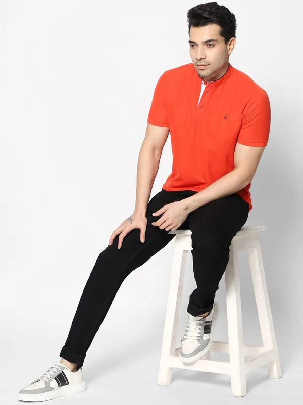 Black_Mid_Rise_Cotton_Blend_Jogger_Fit_Jeans_For_Men