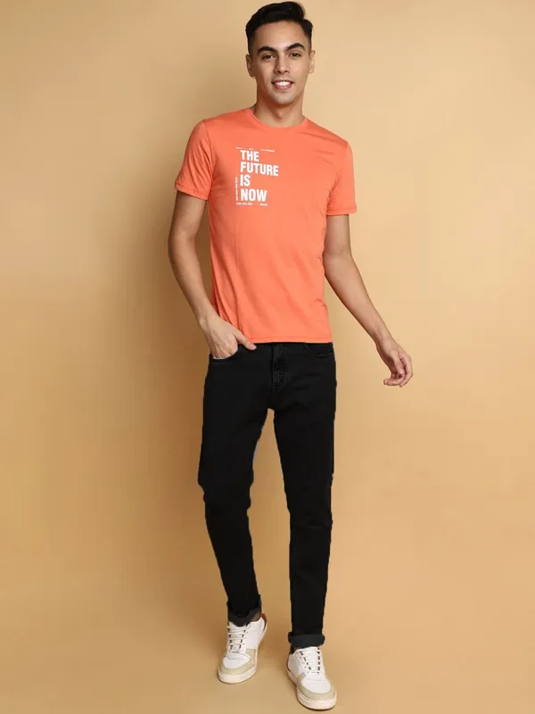 Black_Cotton_Blend_Jogger_Fit_Mid_Rise_Jeans_For_Men