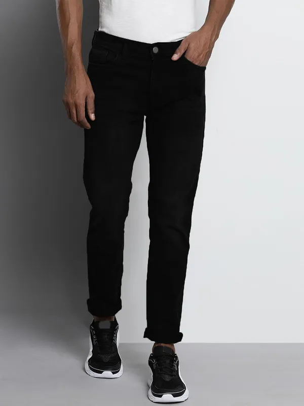 Black_Cotton_Blend_Jogger_Fit_Mid_Rise_Jeans_For_Men